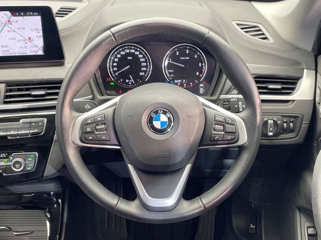 ���n���h�����̃X�������Ȃ��A���ꂢ�ȏ�Ԃ��ێ����Ă���܂��B�e�X�C�b�`���̓�����m�F�ς݂ł��B