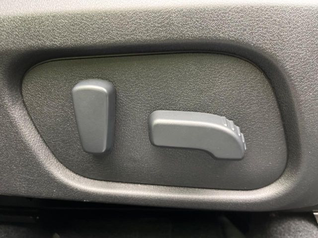 �y�p���[�V�[�g�z�X�C�b�`��ŊȒP�ɃV�[�g�̔��������\!�d��������͂�����܂���!���K�ȃV�[�g�|�W�V�����ɃZ�b�g���āA���K�ȃh���C�u�����y���݂��������B