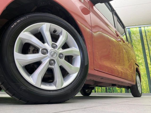 �y����14�C���`�A���~�z�C�[���z�O�ςɃ}�b�`���������A���~�z�C�[���𑕒����Ă���܂��B�e��ЊO�A���~�z�C�[����A�X�^�b�h���X�^�C�����戵�����Ă���܂��B���񂲑��k����������