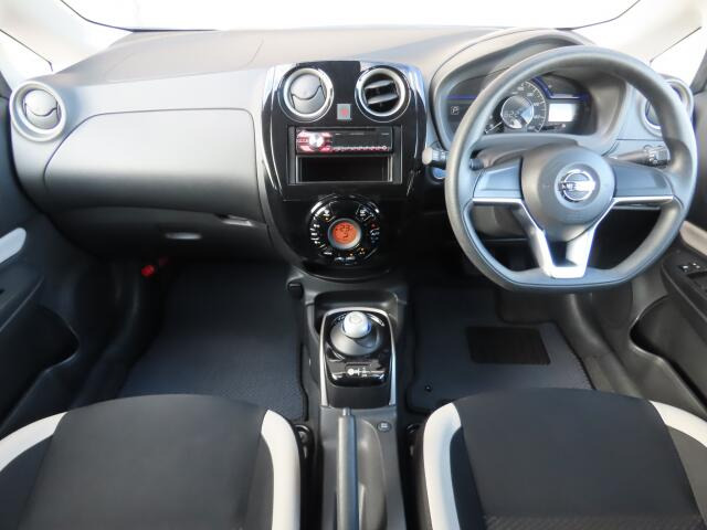 ���O���̐��|�E�K���X�n�{�f�B�R�[�e�B���O��CAR�N���[�j���O���Ǝ҂��{�H�������܂��̂ő�ϐ����B�I���b�N�X�����Ԃł݂͂Ȃ��܂ɉ��K�ȃh���C�u�����񑩁B