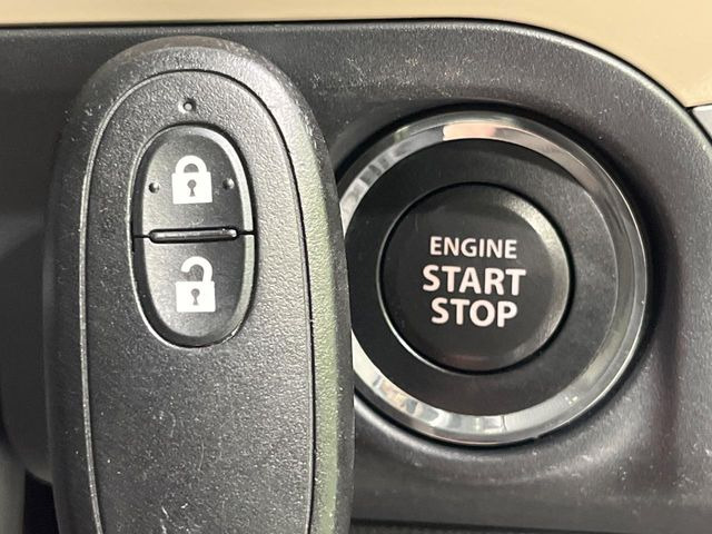 �y�L�[���X�X�^�[�g�V�X�e���z�J�o����|�P�b�g�ɓ��ꂽ�܂܂ł��h�A�̎{���E�������\�ȃX�}�[�g�L�[�𑕔��B�G���W���̃I���E�I�t�����J�M�����o���K�v����������Ƃ��Ă��֗��ł���