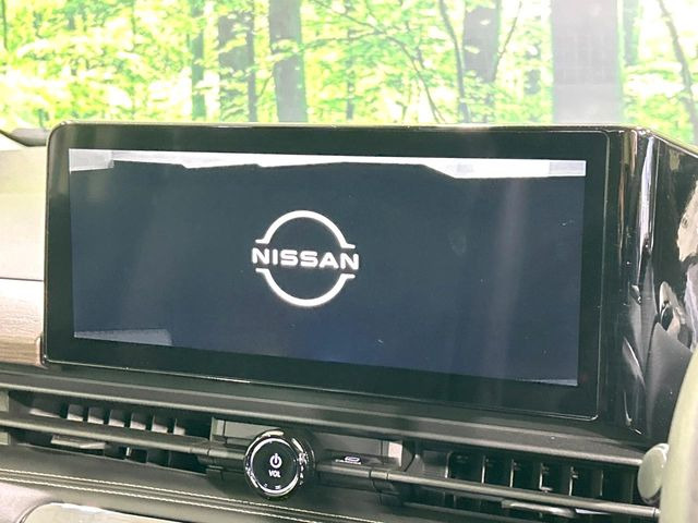 �y���[�J�[����12.3�^�i�r�z�C���e���A�ɗn�����ރX�^�C���b�V���ȁu��p�݌v�v���[�J�[�i�r�𑕔��􎋔F���⑀�쐫�ȂǊ�{���\�ɂ��D��A���㎿�ȃJ�[���C�t�����y���݂��������܂��B