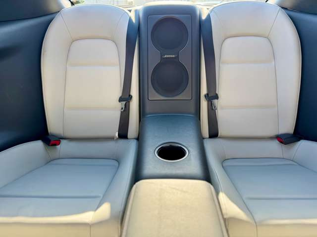 �㕔�ȑ�����̉摜�ɂȂ�܂��B����]�̂��q�l�ɂ͏ڍ׉摜�̂ق��ɁA�G���W�����⓮������点�Ă��������܂��̂ŁA���C�y�ɂ��\���t�����������܂��B