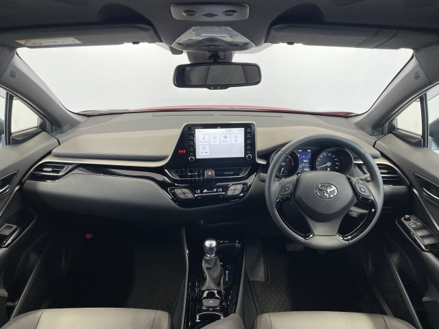 C-HRハイブリッド 1.8 G