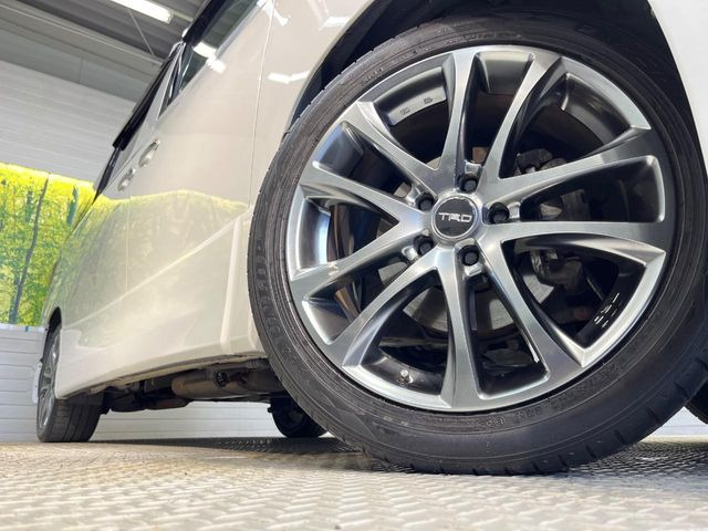 �y19�C���`�A���~�z�C�[���z�O�ςɃ}�b�`�����A���~�z�C�[���𑕒����Ă���܂��B�e��A���~�z�C�[����A�X�^�b�h���X�^�C�����戵�����Ă���܂��B���񂲑��k����������