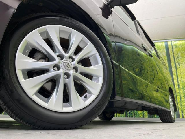 �y����18�C���`�A���~�z�C�[���z�O�ςɃ}�b�`���������A���~�z�C�[���𑕒����Ă���܂��B�e��ЊO�A���~�z�C�[����A�X�^�b�h���X�^�C�����戵�����Ă���܂��B���񂲑��k����������