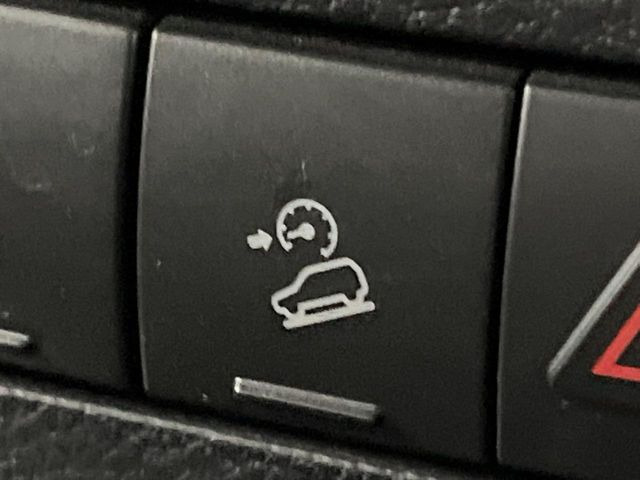 ���_�E���q���A�V�X�g�R���g���[��:�ԗ��d�ʂ��d���Ԃɂ͌����ꂽ�����ł���!���H�E�ᓹ�Ȃǂ̉����ł��X�s�[�h����葬�ɃR���g���[�����Ă���܂��B