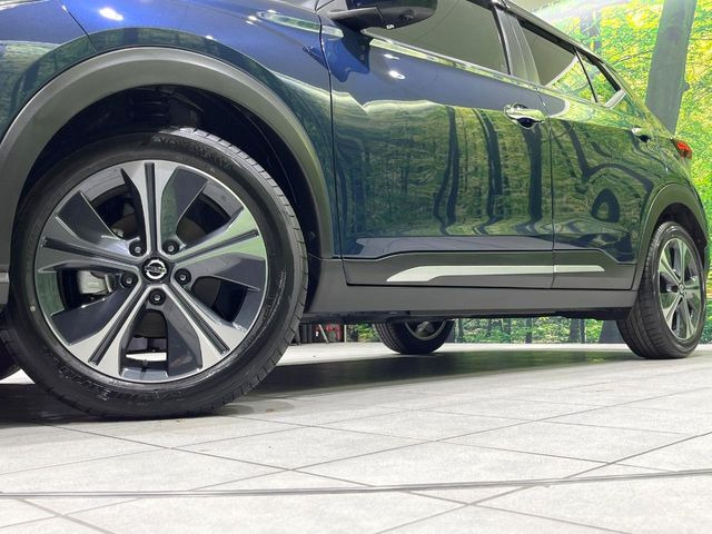 �y����15�C���`�A���~�z�C�[���z�O�ςɃ}�b�`���������A���~�z�C�[���𑕒����Ă���܂��B�e��ЊO�A���~�z�C�[����A�X�^�b�h���X�^�C�����戵�����Ă���܂��B���񂲑��k����������