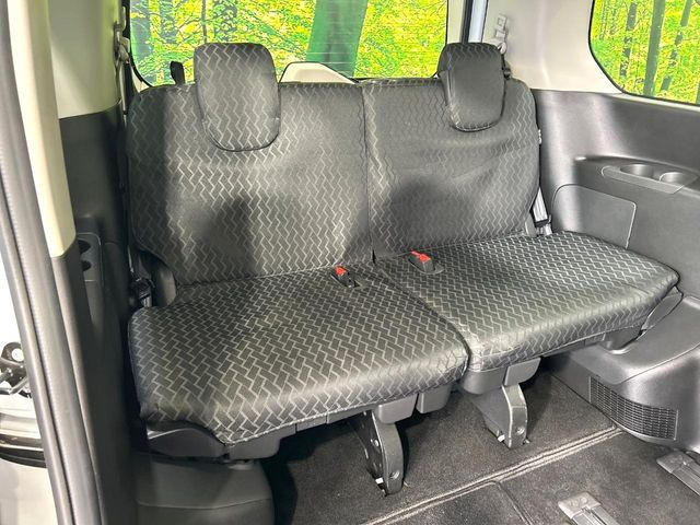 3��ڃV�[�g�͂�������ԗǍD����l�ł��������ƍ����Ē����܂��̂ŁA��l���ł̂��o���������N���N�ł��􂲉Ƒ��ŁA�C�̒m�ꂽ���ԂŁA�h���C�u�ɍs���̂��y���݂ł��ˁ�