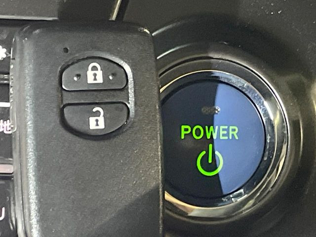 �y�X�}�[�g�L�[�z�J�o����|�P�b�g�ɓ��ꂽ�܂܂ł��h�A�̎{���E�������\�ȃX�}�[�g�L�[�𑕔��B�G���W���̃I���E�I�t�����J�M�����o���K�v����������Ƃ��Ă��֗��ł���