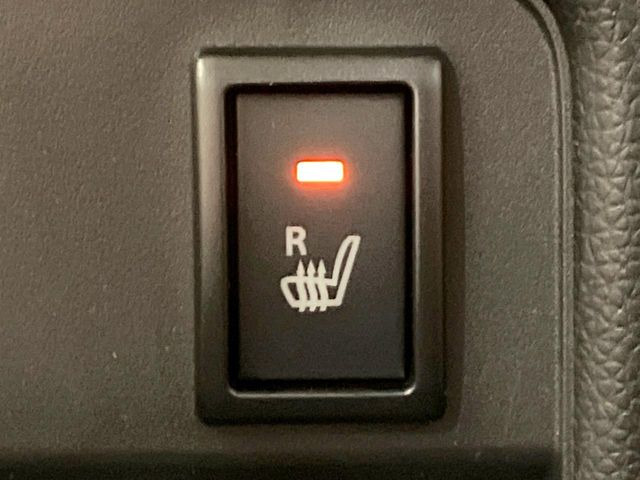 �y�V�[�g�q�[�^�[�z�������ɏd�󂷂�V�[�g�q�[�^�[!�G�A�R����葁�����܂��Ă����̂Ŋ�����̐l�����S�ł��ˁ�G�A�R���̉����͊������邩����A�Ƃ������ɂ����������߂ł��B