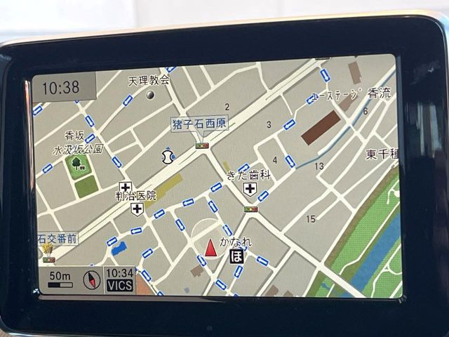 �������i�r:��̊��̂���i�r�́A����������ԓ������o���Ă���܂��BBluetooth�Đ��ȂǃI�[�f�B�I�@�\���[�����Ă���܂��̂ŁA�^�]�����y���߂܂���