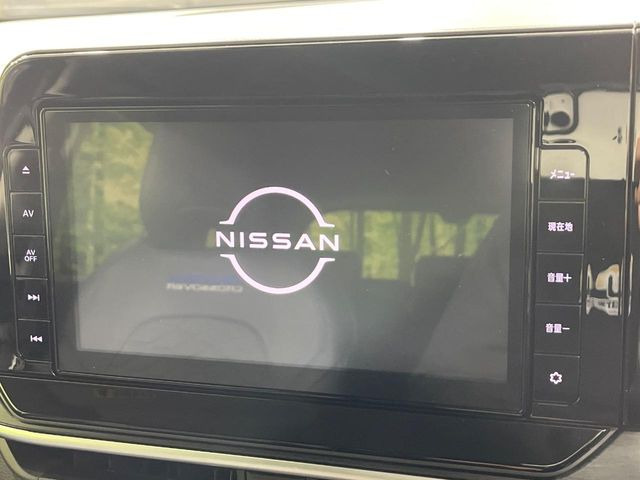 �y����9�^�i�r�z�l�C�̏����i�r�𑕔��B�I�[�f�B�I�@�\���[�����Ă���ABluetooth�ڑ�����΂������̃X�}�z��MP3�v���C���[�̉��y���Đ��\!�����̉^�]������Ɋy�����Ȃ�܂�!!