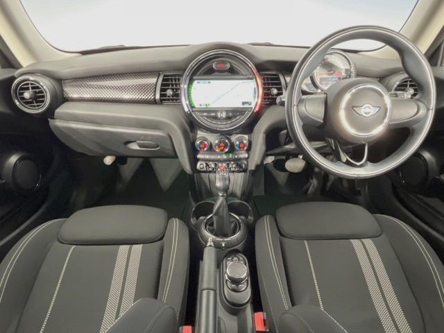 �A���ԃO���[�v���݌ɐ���2,000��!�S���̌n��X���烁�[�J�[�E�Ԏ��킸���Љ�o����̂ŁA���Ȃ��Ƀs�b�^���̂��Ԃ�������͂��ł���܂��͂��₢���킹��������