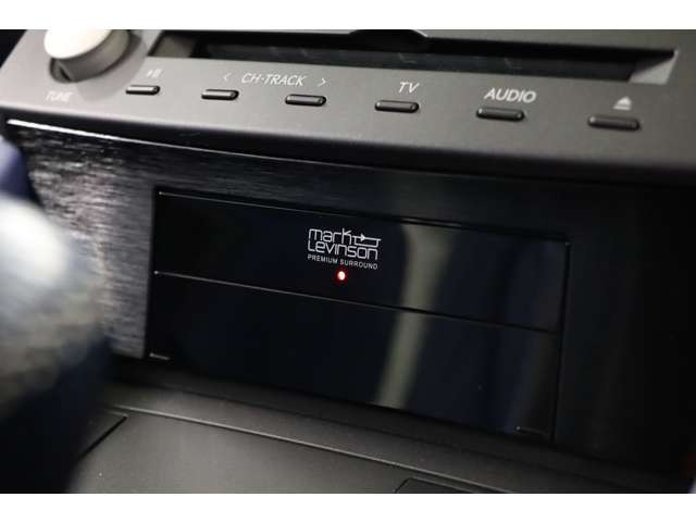 ���i�g������T�[�L�b�g�܂Ŋy���߂���e�[�}�ɒ��N�������V���[�Y�̌���Ԃ��������Ă��⍇���𑽂������������Ƃ��\�z����܂��B���񂱂̋@��ɂ��������������܂��B