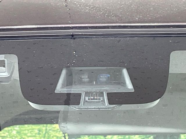 �y�X�Y�L �Z�[�t�e�B�T�|�[�g�z���s���ɑO���̎ԗ�����F�����A�Փ˂������Ȏ��͌x��ƃu���[�L�ŏՓˉ���Ɣ�Q�y�����A�V�X�g�B�����S�Ƀh���C�u�����y���݂��������܂��B