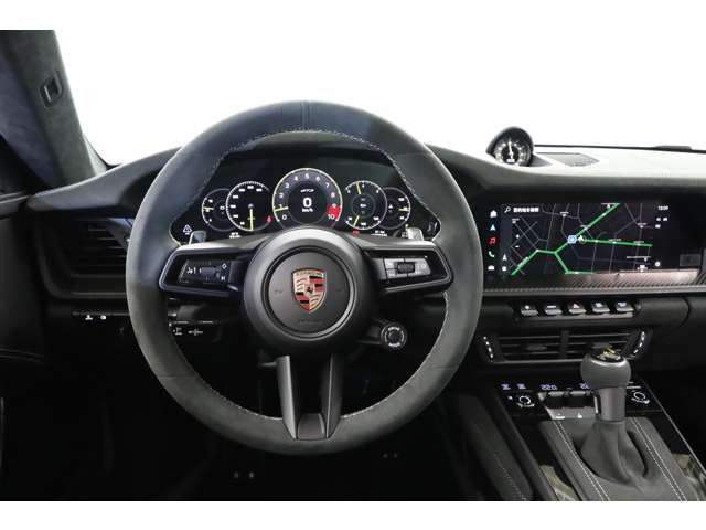 Weissach���S����w�b�h���X�g�h�J���p�o�b�W���A���ʎd�l�Ԃł��邱�Ƃ����肰�Ȃ��咣���܂��B