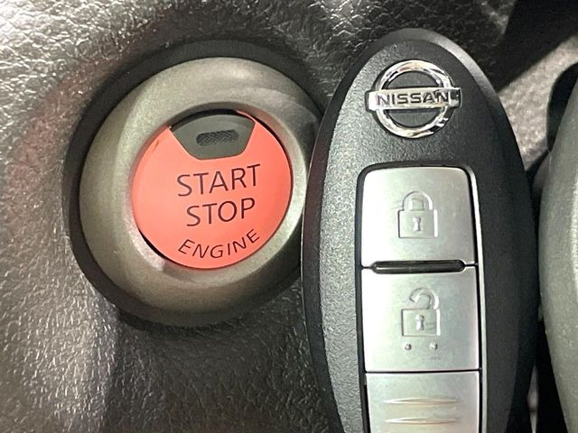 �y�C���e���W�F���g�L�[�z�J�o����|�P�b�g�ɓ��ꂽ�܂܂ł��h�A�̎{���E�������\�ȃX�}�[�g�L�[�𑕔��B�G���W���̃I���E�I�t�����J�M�����o���K�v����������Ƃ��Ă��֗��ł���