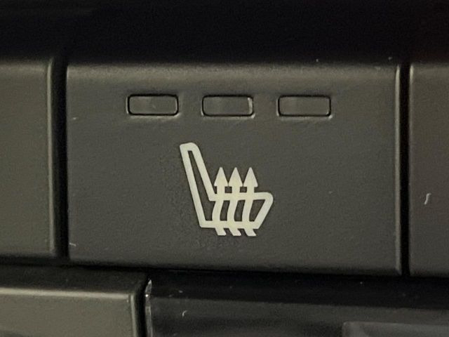 �y�V�[�g�q�[�^�[�z�������ɏd�󂷂�V�[�g�q�[�^�[!�G�A�R����葁�����܂��Ă����̂Ŋ�����̐l�����S�ł��ˁ�G�A�R���̉����͊������邩����A�Ƃ������ɂ����������߂ł��B