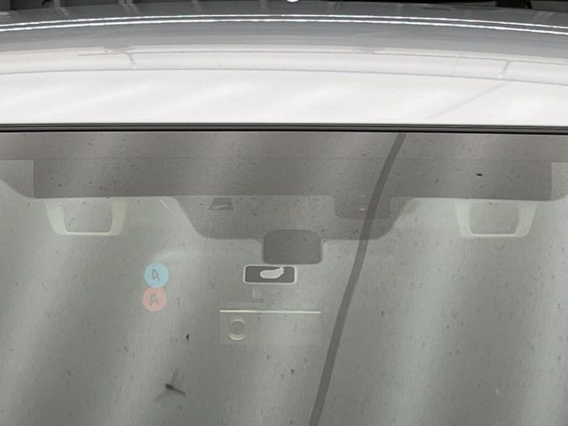 �y�A�C�T�C�gVer3�z�O���̎ԗ��������m���A�Փ˂������Ȏ��͌x��Œ��ӂ𑣂��A�u���[�L�𓥂ޗ͂��T�|�[�g�B�u���[�L�𓥂߂Ȃ������ꍇ�͏Փ˔�Q�y���u���[�L���쓮�A�Փˉ�����T�|�[�g���܂��B