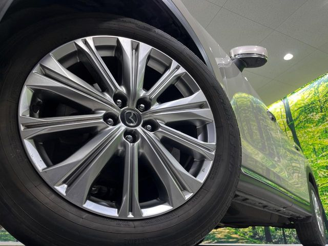 �y����19�C���`�A���~�z�C�[���z�O�ςɃ}�b�`���������A���~�z�C�[���𑕒����Ă���܂��B�e��ЊO�A���~�z�C�[����A�X�^�b�h���X�^�C�����戵�����Ă���܂��B���񂲑��k����������