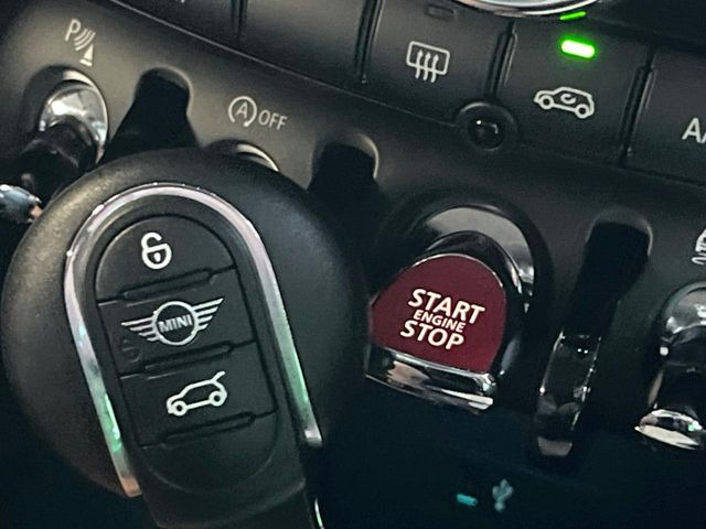 ���R���t�H�[�g�A�N�Z�X(�X�}�[�g�G���g���[�V�X�e��)�w�L�[���������Ă��邾���ŊJ���E�{������G���W���X�^�[�g�܂ő���\!�x