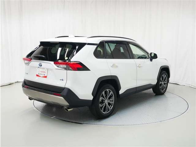 RAV42.5 ハイブリッド G E-Four 4WD