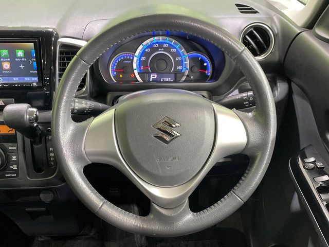 �y�����v�����X�e�A�����O�z�㎿�Ȋv���g�p���邱�ƂŁA��ɂ����������݂ƂĂ��^�]���₷���n���h���ł���