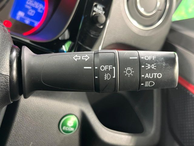 �y�I�[�g���C�g�z����̖��邳�ɉ����Ď����Ńw�b�h���C�g�̓_���E�������ł���@�\�ł�!���C�g�̕t���Y��E�����Y��Ȃǂ������Ȃ�A�J�̓���[���̑��s�����S!�g���l���ʉߎ����֗��ł��ˁ�