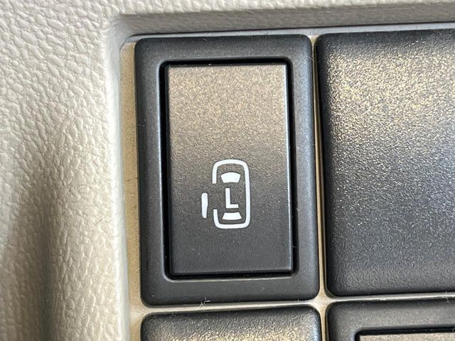 �y�p���[�X���C�h�h�A�z�X�}�[�g�L�[��^�]�Ȃ̃X�C�b�`�ŃX���C�h�h�A�̊J���\���d��������͂����ăh�A���J����K�v�������A���������q�l�ł��A�d���ו��������Ă��鎞�����N�ɊJ���߂ł��܂���