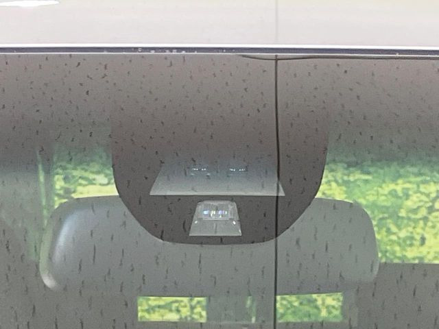 �y�V�e�B�u���[�L�A�N�e�B�u�V�X�e���z�ᑬ���s���ɑO���̎ԗ�����F�����A�Փ˂������Ȏ��͌x��ƃu���[�L�ŏՓˉ���Ɣ�Q�y�����A�V�X�g�B�����S�Ƀh���C�u�����y���݂��������܂��B