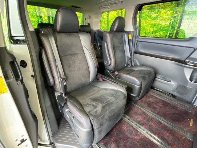 ���ڒ����̓E�H�[�N�X���[�ƂȂ��Ă���܂��B���ڂƎO��ڂ̈ړ�����~�肪�Ƃ��Ă��y�ɂȂ�̂ŁA���~��̍ۂ��X�g���X�������邱�Ƃ͂���܂����