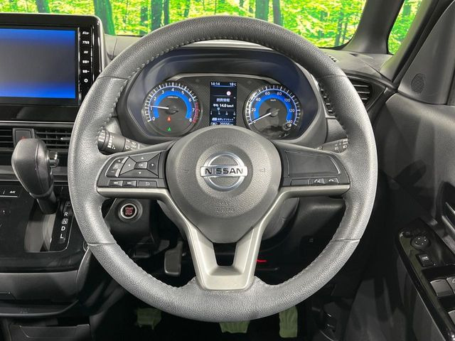 �y�X�e�A�����O�X�C�b�`�z�^�]���A�O������ڐ������炷���ƂȂ��A�I�[�f�B�I���̑��삪�\�ȕ֗��@�\!���S&���K�ȃh���C�u�����o���Ă���܂���