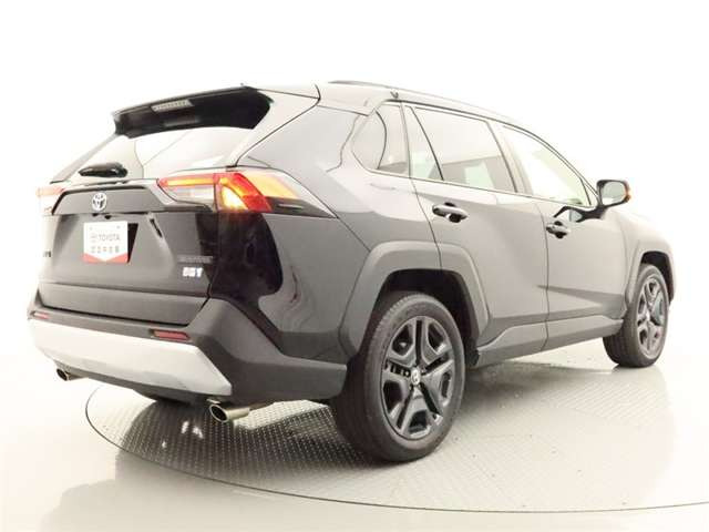 RAV4