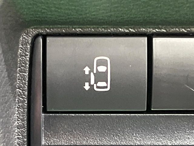 �y�p���[�X���C�h�h�A�z�X�}�[�g�L�[��^�]�Ȃ̃X�C�b�`�ŃX���C�h�h�A�̊J���\���d��������͂����ăh�A���J����K�v�������A���������q�l�ł��A�d���ו��������Ă��鎞�����N�ɊJ���߂ł��܂���