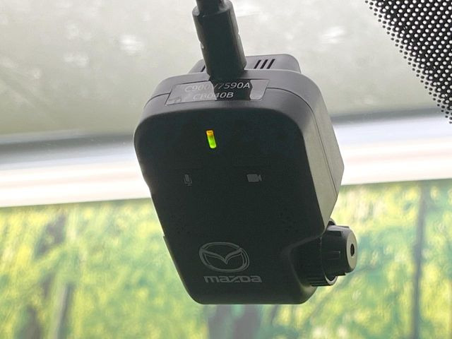 �y�h���C�u���R�[�_�[�z���S�E���S�ȃJ�[���C�t�ɕK�{�̃h���C�u���R�[�_�[�𑕔�!���s���͂������A������^�]�⎖�̂ɑ��������ۂ̏󋵂��f���ŋL�^���A����̃��X�N�ɔ����܂��B