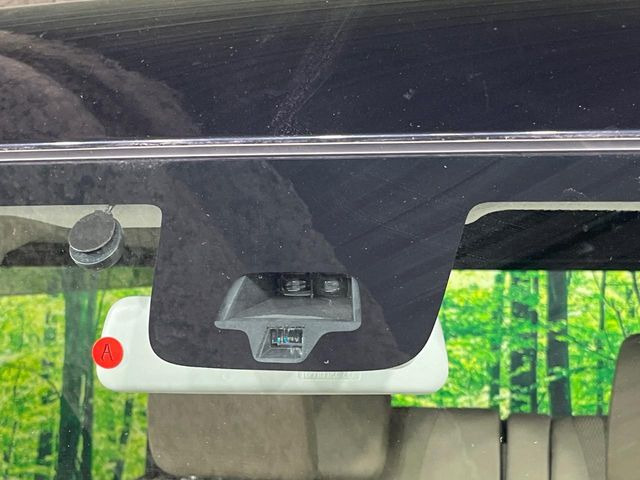 �y�X�Y�L �Z�[�t�e�B�T�|�[�g�z���s���ɑO���̎ԗ�����F�����A�Փ˂������Ȏ��͌x��ƃu���[�L�ŏՓˉ���Ɣ�Q�y�����A�V�X�g�B�����S�Ƀh���C�u�����y���݂��������܂��B