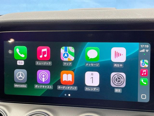 ��Apple Car Play:�X�}�z�Ƃ̗L���ڑ��ŁA�i�r�E�I�[�f�B�I�Đ��ȂǃX�}�z�̃A�v���@�\����ʂł��g����֗��@�\�ł�!