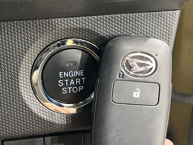 �y�L�[�t���[�V�X�e���z�J�o����|�P�b�g�ɓ��ꂽ�܂܂ł��h�A�̎{���E�������\�ȃX�}�[�g�L�[�𑕔��B�G���W���̃I���E�I�t�����J�M�����o���K�v����������Ƃ��Ă��֗��ł���