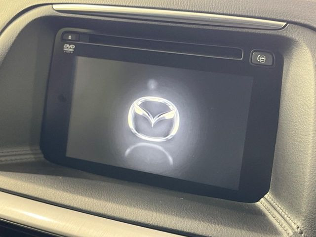 �y�}�c�_�R�l�N�g�i�r�z�ԓ��̕��͋C�Ƀ}�b�`������̌^�^�C�v�̃i�r�B�e����q�ݒ��Bluetooth�Đ����A�l�X�ȋ@�\���y���߂܂��B�����I�ȃ_�C�������삪�\�ŁA�g��������ǍD�ł��B