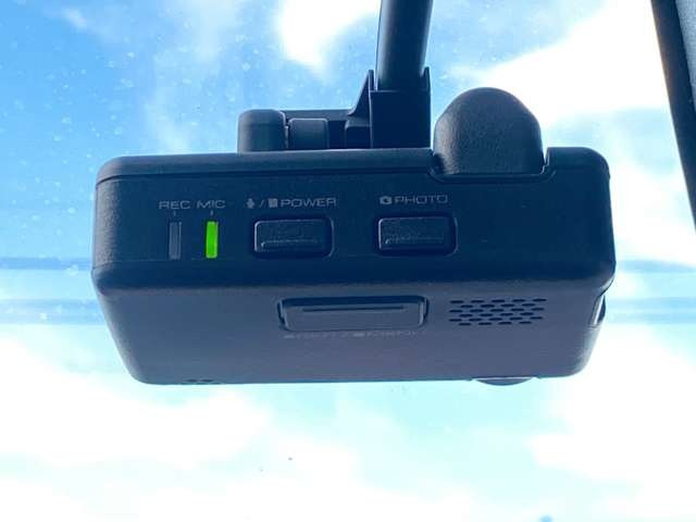 �y�h���C�u���R�[�_�[�z�������̎��̔����Ƃ��Ĉ��S�̃h���C�u���R�[�_�[�𑕔����Ă���܂���