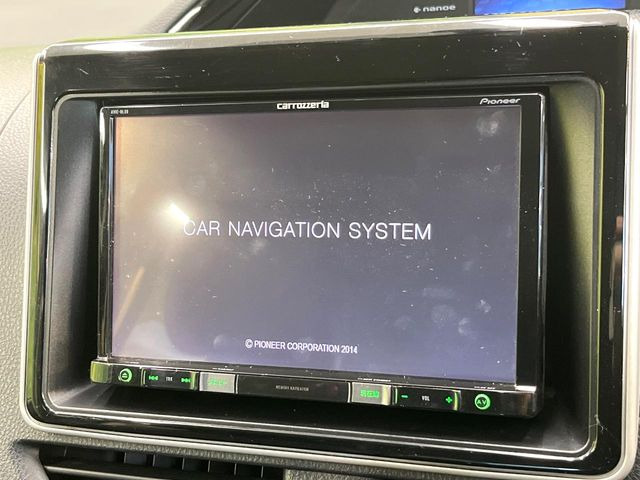 �y���ʃi�r�z�l�C�̑�^�����C���`�i�r�𑕔��B���݊��̂�����ʂ̓C���p�N�g��!�i�r���p���̃}�b�v�\���͌��₷���A�e���r��DVD�͗Տꊴ���A�b�v!�����̃h���C�u���O�b�Ɗy�����Ȃ�܂���