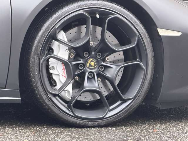 �u���b�N�y�C���g20�C���`�A���~�z�C�[���E�J���[�h�L�����p�[(�z���C�g)�E�Z���~�b�N�J�[�{���u���[�L�B