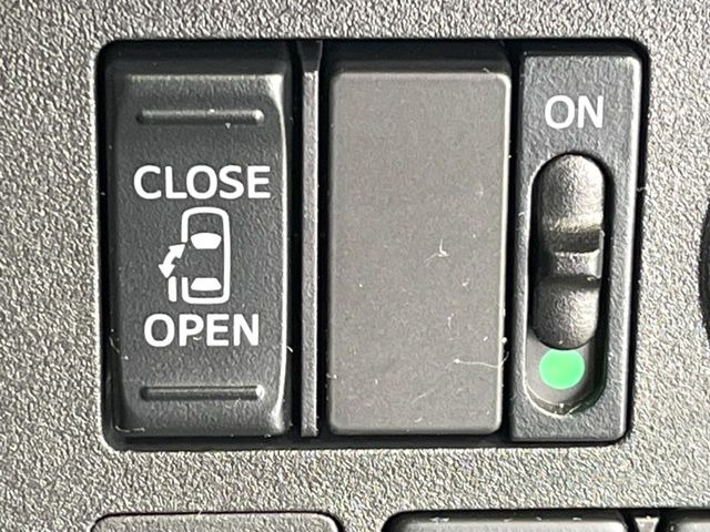 �y�p���[�X���C�h�h�A�z�X�}�[�g�L�[��^�]�Ȃ̃X�C�b�`�ŃX���C�h�h�A�̊J���\���d��������͂����ăh�A���J����K�v�������A���������q�l�ł��A�d���ו��������Ă��鎞�����N�ɊJ���߂ł��܂���