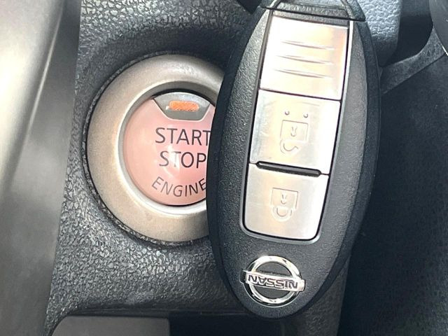 �y�C���e���W�F���g�L�[�z�J�o����|�P�b�g�ɓ��ꂽ�܂܂ł��h�A�̎{���E�������\�ȃX�}�[�g�L�[�𑕔��B�G���W���̃I���E�I�t�����J�M�����o���K�v����������Ƃ��Ă��֗��ł���