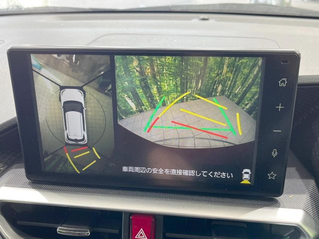 �y�p�m���}���j�^�[�z��p�̃J�����ɂ��A�ォ�猩���낵���悤�Ȏ��_��360�x�N���}�̎��͂��m�F���邱�Ƃ��ł��܂������p�������m�F���₷���A�����ꏊ�ł̐؂�Ԃ��⒓�Ԃ��X���[�Y�ɍs���܂��B