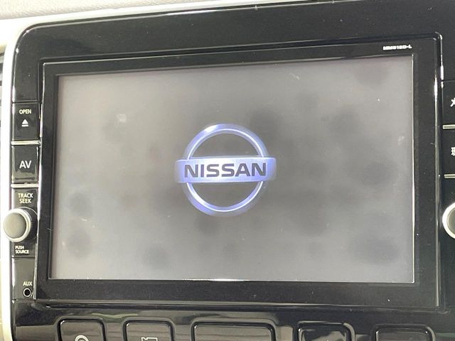 �y����9�^�i�r�z�l�C�̏����i�r�𑕔��B�I�[�f�B�I�@�\���[�����Ă���ABluetooth�ڑ�����΂������̃X�}�z��MP3�v���C���[�̉��y���Đ��\!�����̉^�]������Ɋy�����Ȃ�܂�!!