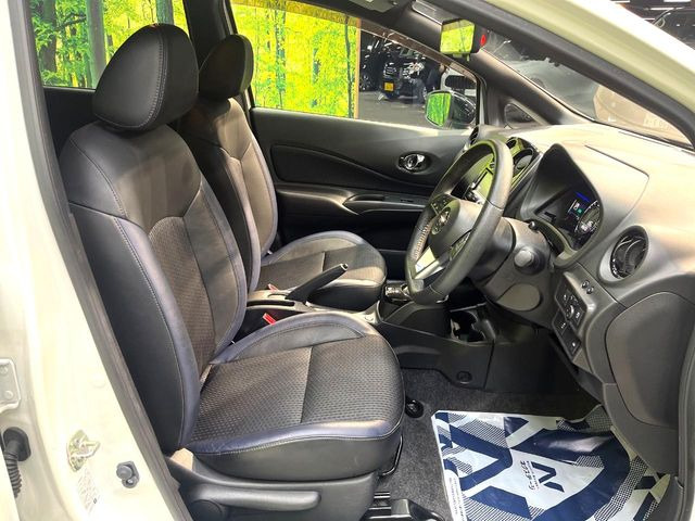 �y�n�[�t���U�[�V�[�g�z�������ƍ���S�n�𗼗������l�C�̃V�[�g���w�ʁE���ʂ̃t�@�u���b�N�f�ނ́A�ʋC���̗ǂ��⊊��ɂ����ɗD��Ă��܂��B�C���╞���ɍ��E���ꂸ���K�ɂ���肢�������܂��B