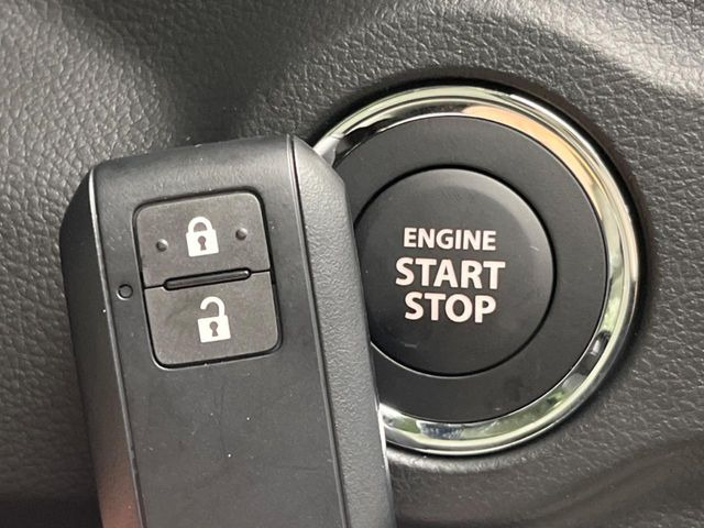 �y�L�[���X�X�^�[�g�V�X�e���z�J�o����|�P�b�g�ɓ��ꂽ�܂܂ł��h�A�̎{���E�������\�ȃX�}�[�g�L�[�𑕔��B�G���W���̃I���E�I�t�����J�M�����o���K�v����������Ƃ��Ă��֗��ł���