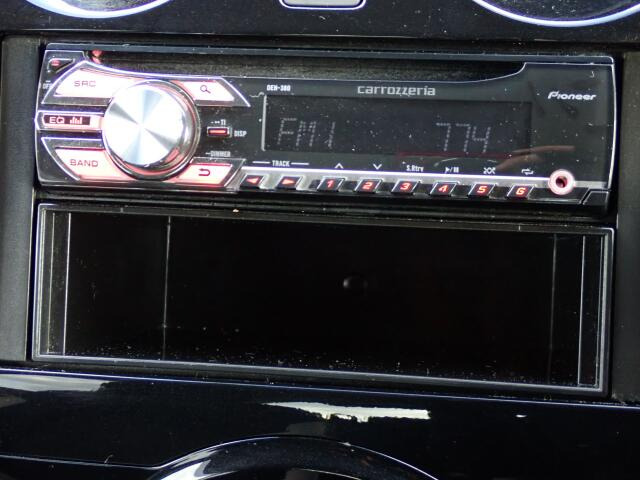 CD�I�[�f�B�I�E���W�I���t���Ă܂��B